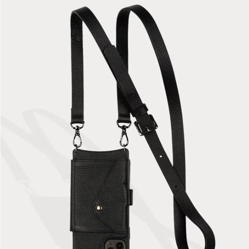 HAILEY FOLIO
Folio Leather Crossbody Bandolier 

Black/Pewter for iPhone 11 Pro.